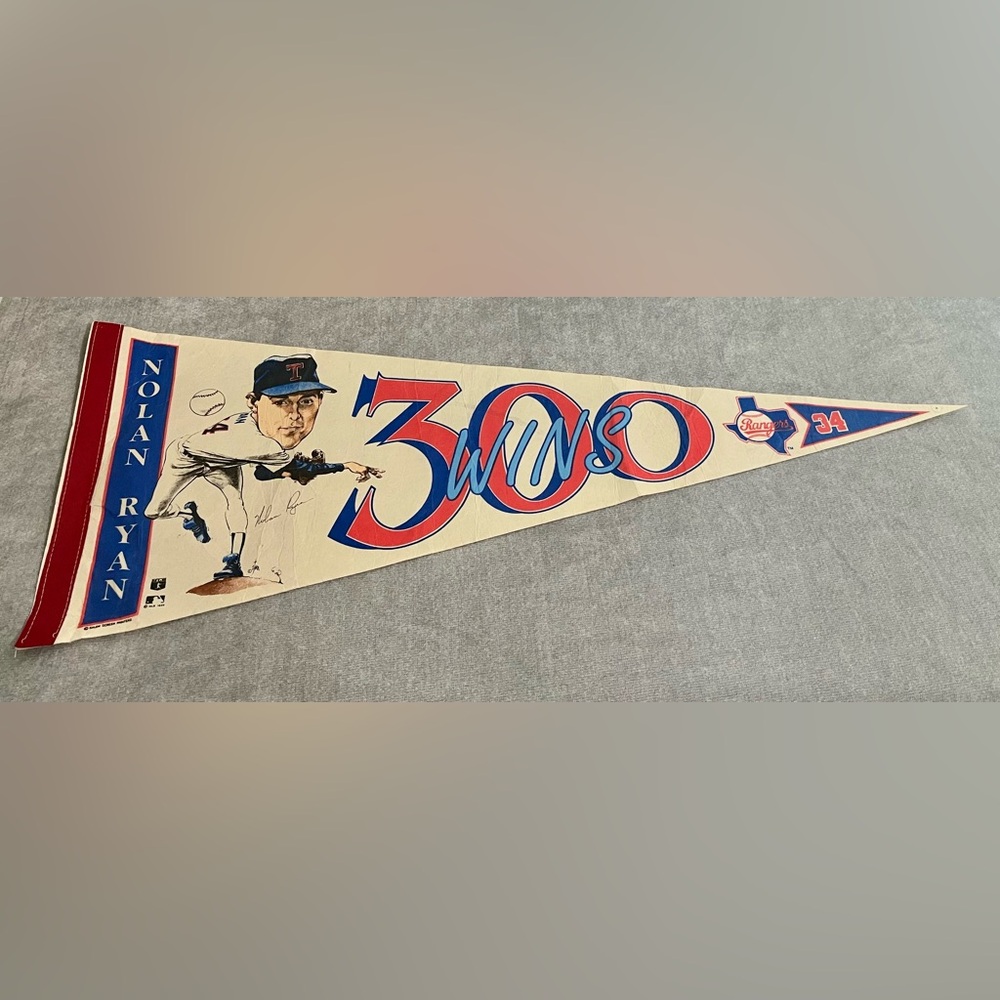 1989 Nolan Ryan MLB Texas Rangers 300‎ Wins Pennant Flag Vintage